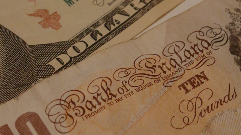 GBPUSD Capped by Descending Trend Line amid Fresh Russia-Ukraine